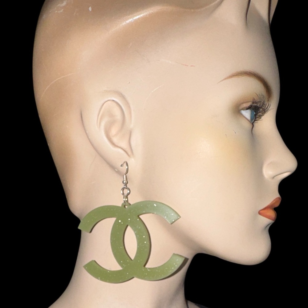 Streetwear Fashion Army Green Dangle Earrings - Picture 4 of 12